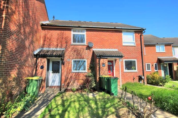 3 Bedroom Terraced House To Rent In Malin Close, Stubbington, Fareham, PO14