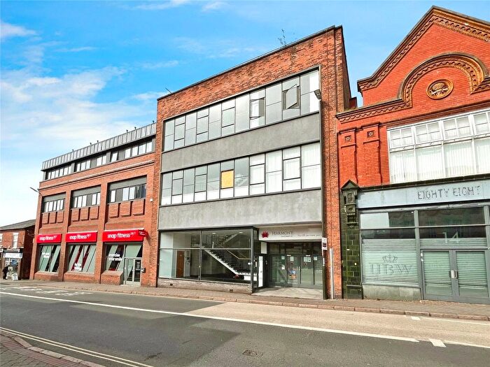2 Bedroom Flat For Sale In South Street, Ilkeston, Derbyshire, DE7