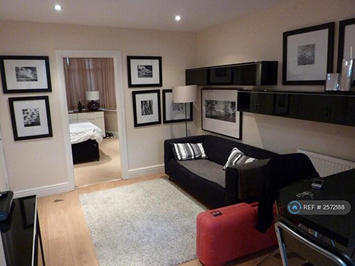 2 Bedroom Maisonette To Rent In Mollison Way, Edgware, HA8