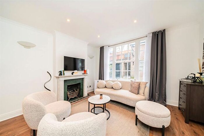 4 Bedroom Terraced House To Rent In Stanhope Mews East, London, SW7
