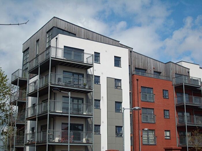 2 Bedroom Flat To Rent In Bedroom Apartment Montmano Drive Didsbury, Manchester, M20