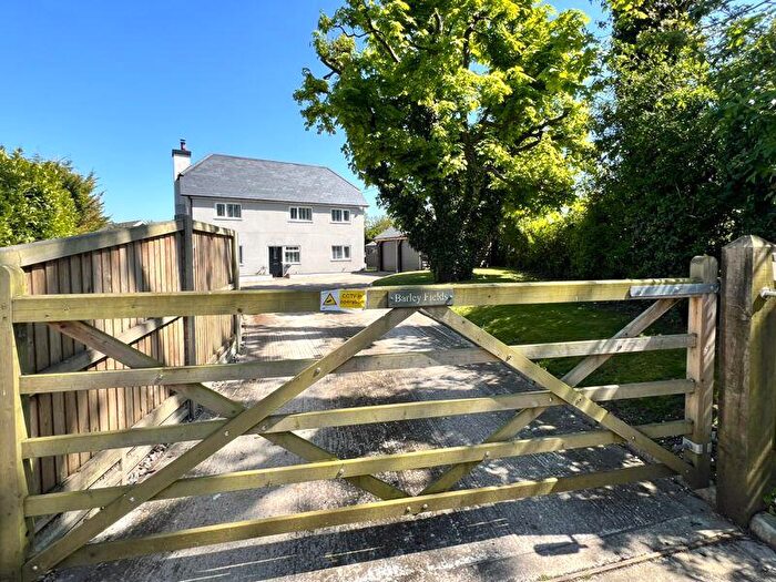4 Bedroom Detached House For Sale In Chapel Lane, Ashley, CT15