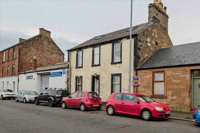 2 Bedroom Apartment To Rent In Weaver Street, Ayr, KA8