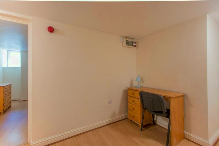 1 Bedroom Private Hall To Rent In Newport Road, Roath, CF24