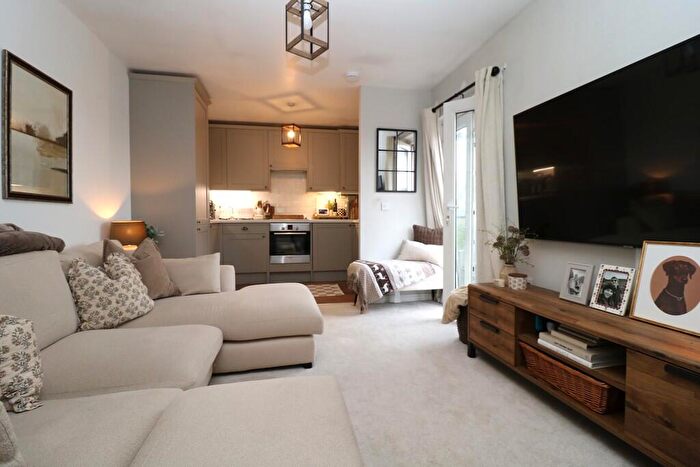 1 Bedroom Apartment To Rent In Wellstead Way, Southampton, SO30