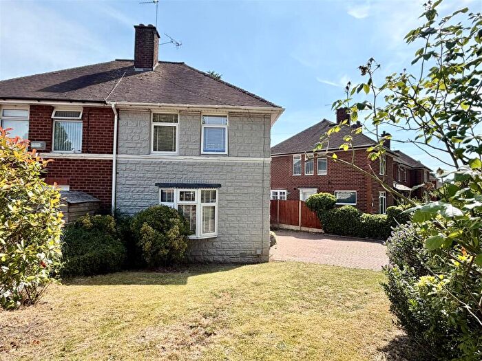 2 Bedroom Semi Detached House For Sale In Trittiford Road, Billesley, Birmingham, B13