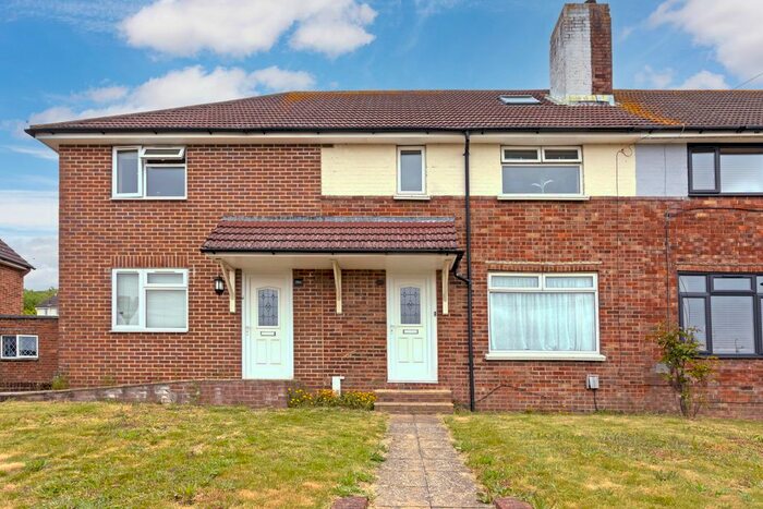 4 Bedroom Semi-Detached House To Rent In Beatty Avenue, Brighton, BN1