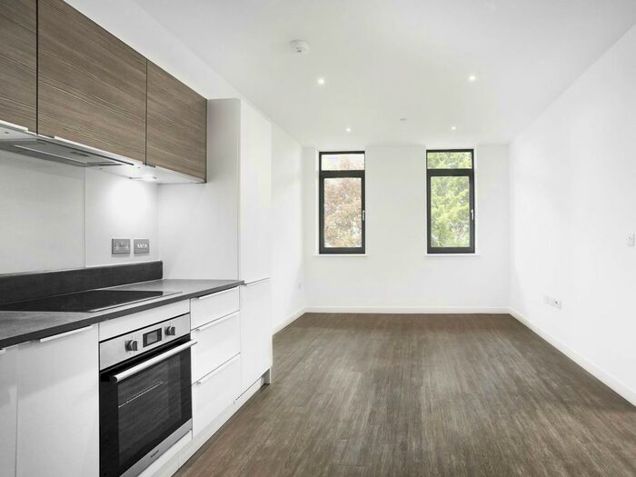 1 Bedroom Apartment To Rent In Elizabeth House, Fleet, GU51