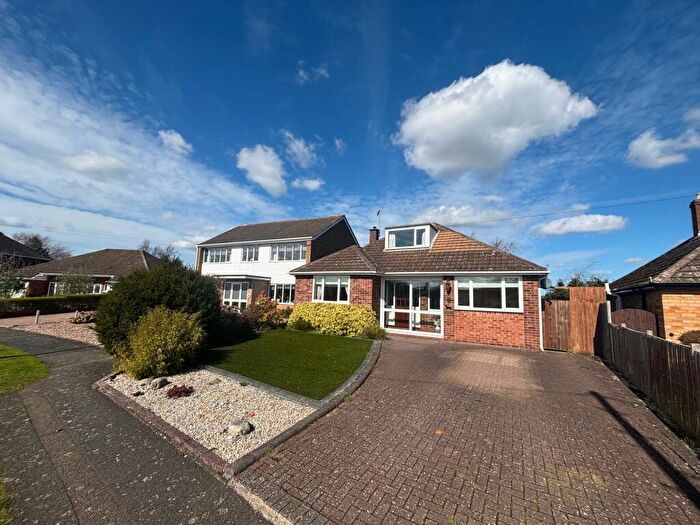 2 Bedroom Bungalow To Rent In Inchbrook Road, Kenilworth, CV8