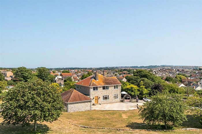4 Bedroom Detached House For Sale In North Square, Chickerell, Weymouth, DT3