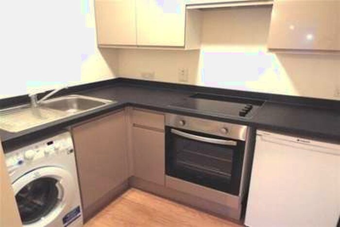 2 Bedroom Flat To Rent In Magdalen Street, Colchester, CO1