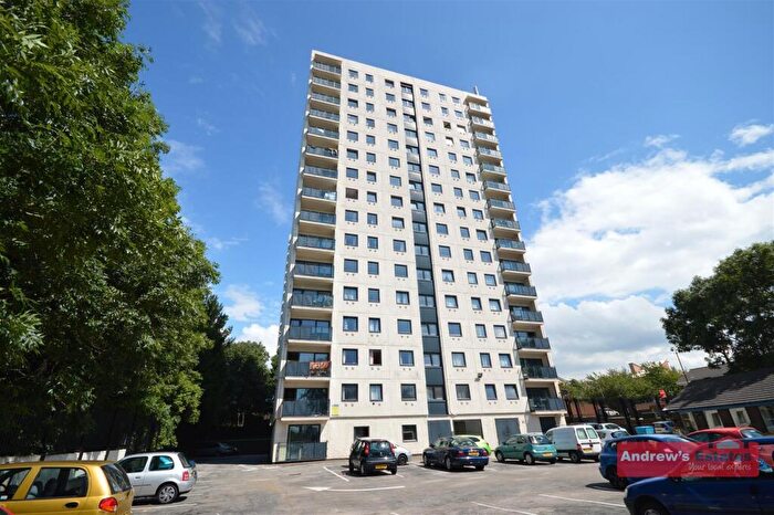 3 Bedroom Flat To Rent In Apt Crete TowerJason StreetLiverpoolMerseyside, L5