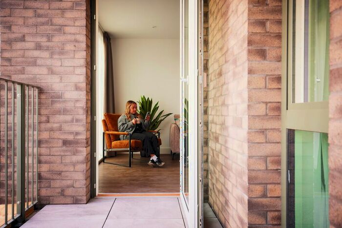 1 Bedroom Apartment To Rent In Avebury Boulevard, Milton Keynes, Buckinghamshire, MK9