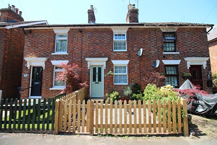 2 Bedroom Terraced House For Sale In The Freehold, Tonbridge, TN11