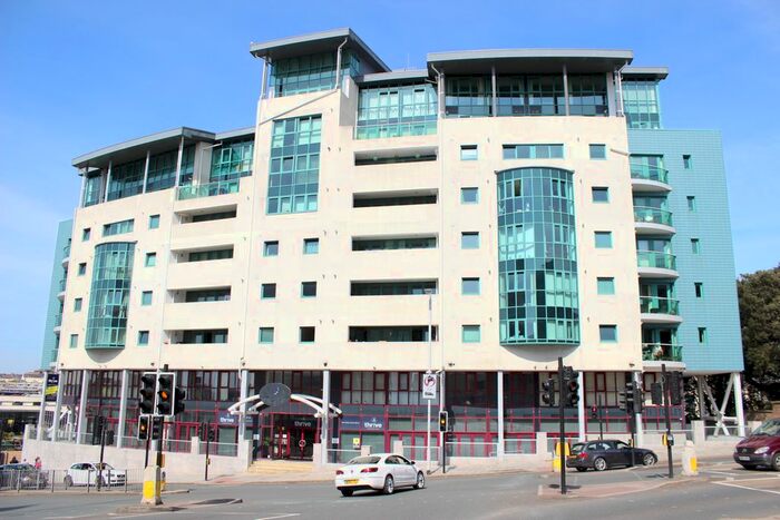 1 Bedroom Flat To Rent In Ocean Crescent, The Hoe, Plymouth PL1