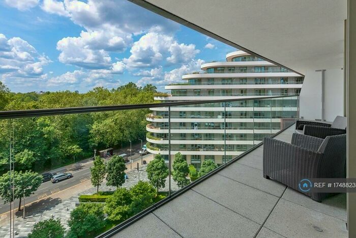 2 Bedroom Flat To Rent In Camellia House, London, SW11