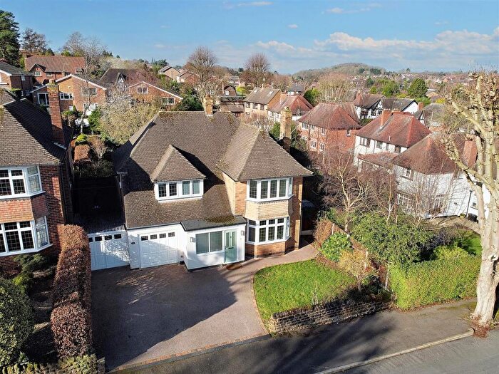 4 Bedroom Detached House For Sale In Rydal Drive, Beeston, NG9