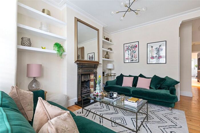 1 Bedroom Flat For Sale In Credenhill Street, London, SW16