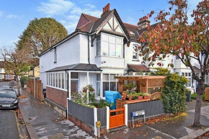 2 Bedroom Flat To Rent In Chisholm Road, Croydon, CR0