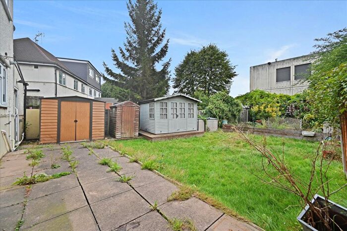 3 Bedroom Semi Detached House For Sale In North Circular Road, London, NW10