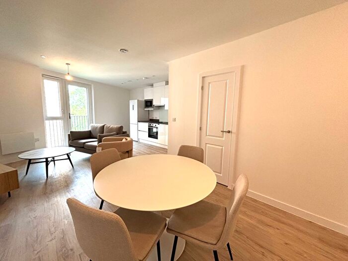 2 Bedroom Flat To Rent In Griffiths Close, Birmingham, B12