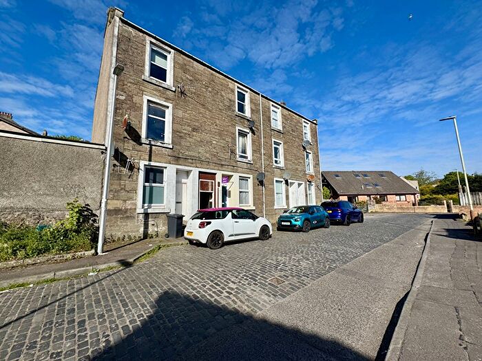 Studio To Rent In North Street, DD3