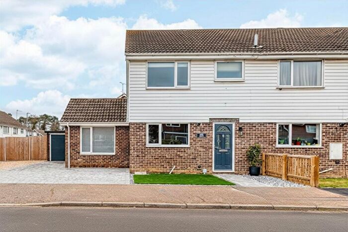 3 Bedroom Terraced House For Sale In Admirals Way, Thetford, IP24