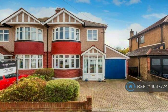 3 Bedroom Semi-Detached House To Rent In Priory Crescent, Cheam, Sutton, SM3