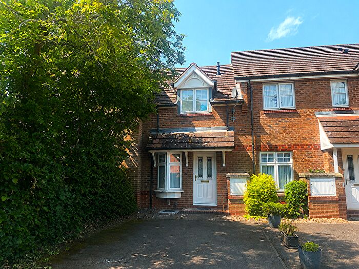 2 Bedroom Property To Rent In Nightingale Way, Nottingham, NG13