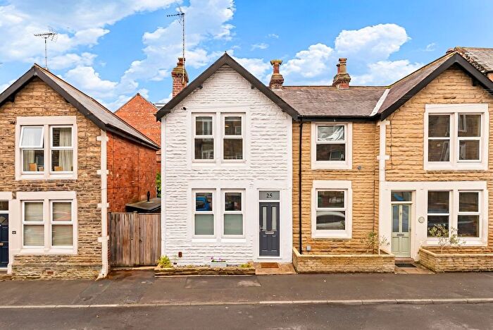 3 Bedroom Semi Detached House For Sale In Valley Mount, Harrogate, HG2