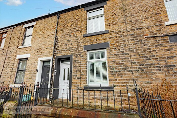 2 Bedroom Terraced House For Sale In Ashton Street, Glossop, Derbyshire, SK13
