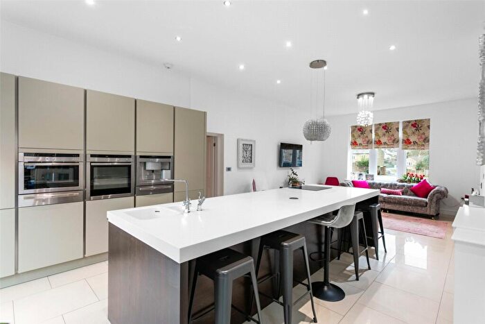 4 Bedroom Detached House For Sale In Eckroyd Close, Nelson, Lancashire, BB9