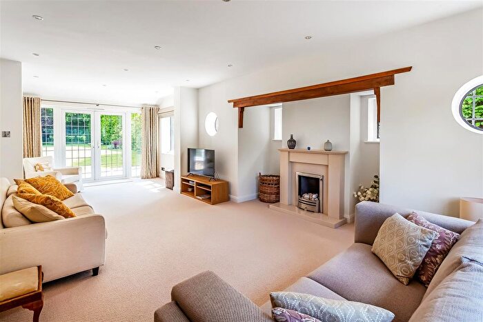 4 Bedroom Detached House For Sale In Crampshaw Lane, Ashtead, KT21