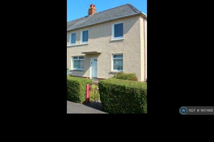 2 Bedroom Flat To Rent In Allan Square, Irvine, KA12