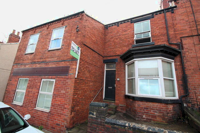 Flat To Rent In Station Street, Swinton, S64