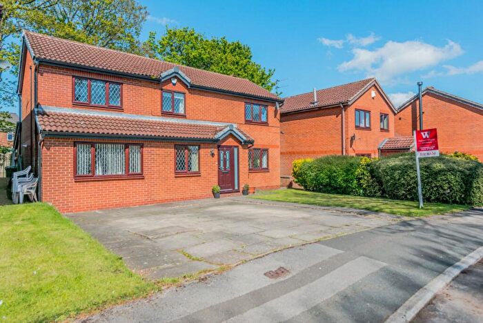 4 Bedroom Detached House For Sale In Clumber Drive, Gomersal, Cleckheaton, BD19