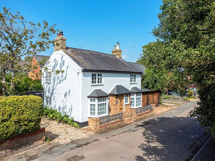 5 Bedroom Detached House For Sale In Rectory Lane, Houghton Conquest, Bedford Bedfordshire, MK45