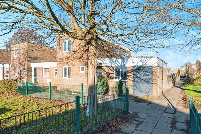 3 Bedroom End Of Terrace House For Sale In Jersey Close, Southampton, SO16