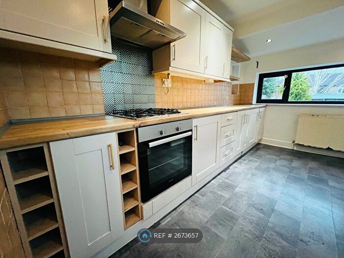 3 Bedroom Semi Detached House To Rent In Carr Hill Grove, Calverley, Pudsey, LS28