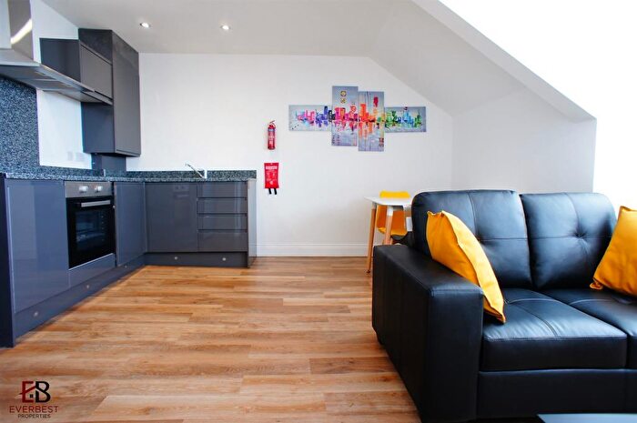 2 Bedroom Apartment To Rent In K Osborne Terrace, Jesmond, Newcastle Upon Tyne, NE2