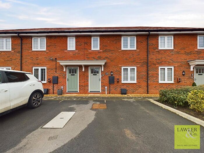 3 Bedroom Mews For Sale In Farfield Close, Poynton, Stockport, Cheshire, SK12