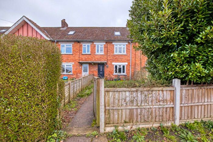 3 Bedroom Terraced House For Sale In South Bank, Castle Cary, BA7