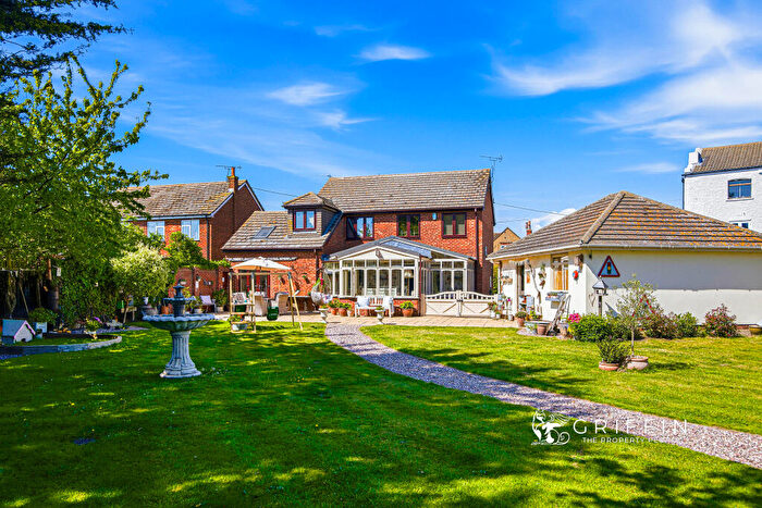 4 Bedroom Detached House For Sale In Rectory Road, West Tilbury, RM18