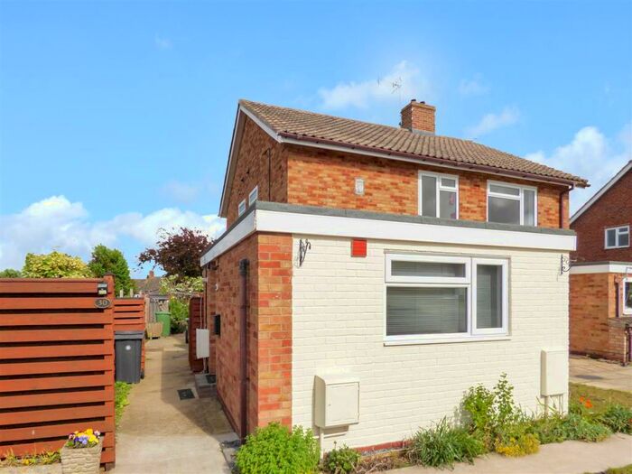 2 Bedroom Apartment To Rent In Manor Farm Road, Tredington, Shipston-on-Stour, CV36