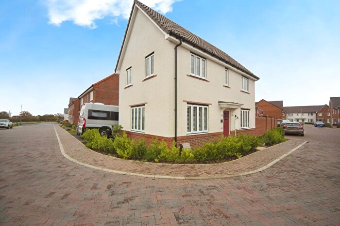 3 Bedroom Detached House For Sale In Dewberry View, Stowupland, Stowmarket, Suffolk, IP14
