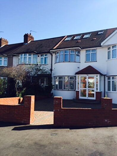 4 Bedroom Semi-Detached House To Rent In Elmer Gardens, Isleworth, TW7