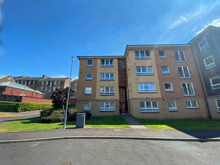 2 Bedroom Flat To Rent In Whitehill Court, Dennieston, G31