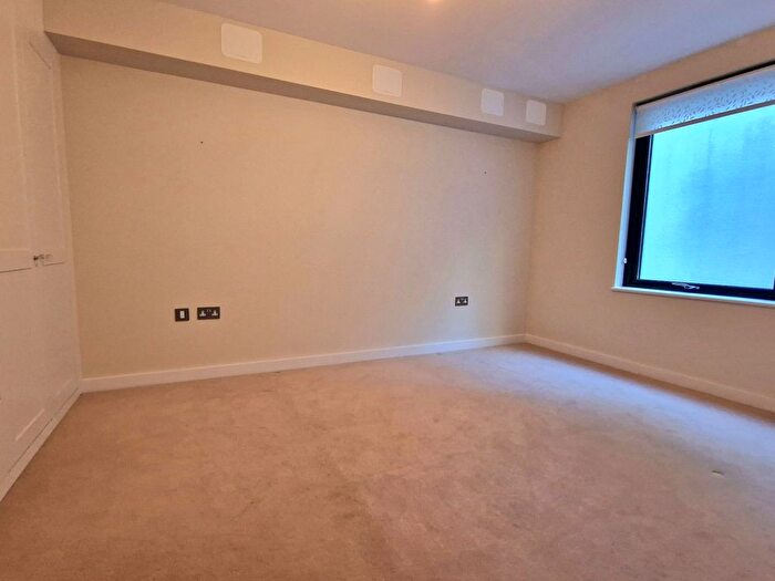2 Bedroom Flat For Sale In Middle Lincombe Road, Torquay, TQ1