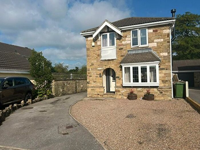 4 Bedroom Detached House To Rent In High Meadows, Walton, Wakefield, WF2