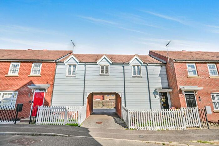 2 Bedroom Coach House For Sale In Cromwell Road, Flitch Green, Dunmow, Essex, CM6